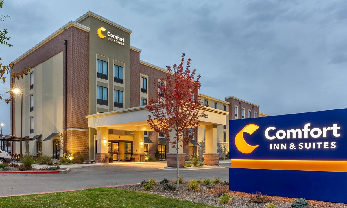 Hillcrest Hotel | Comfort Inn & Suites Boise Airport