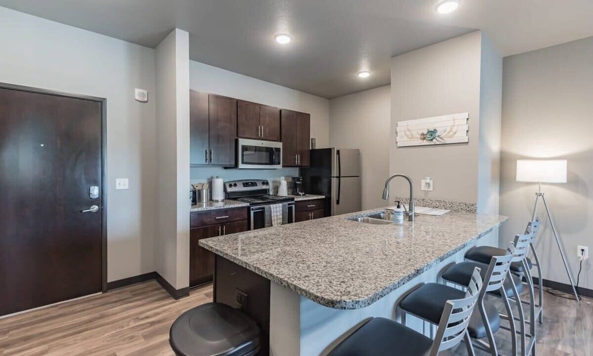 Ames Apartment | Comfortable Stay Near Campus Hotspots
