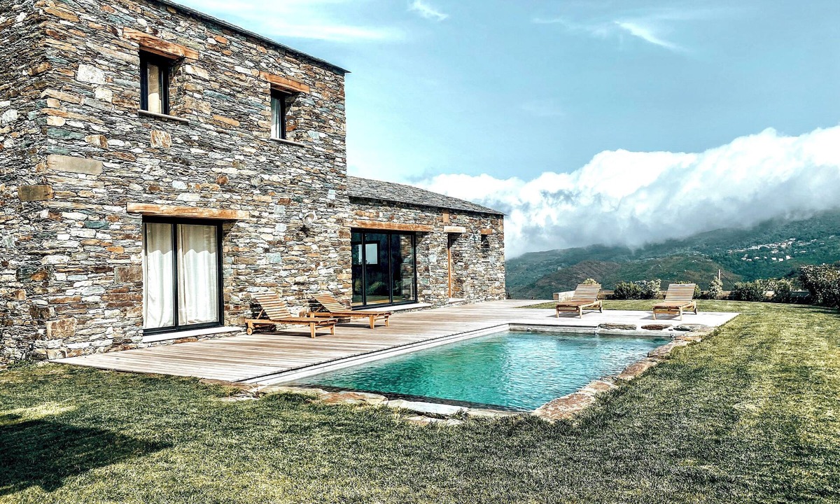 Murato House | Corsican stone house near Saint Florent