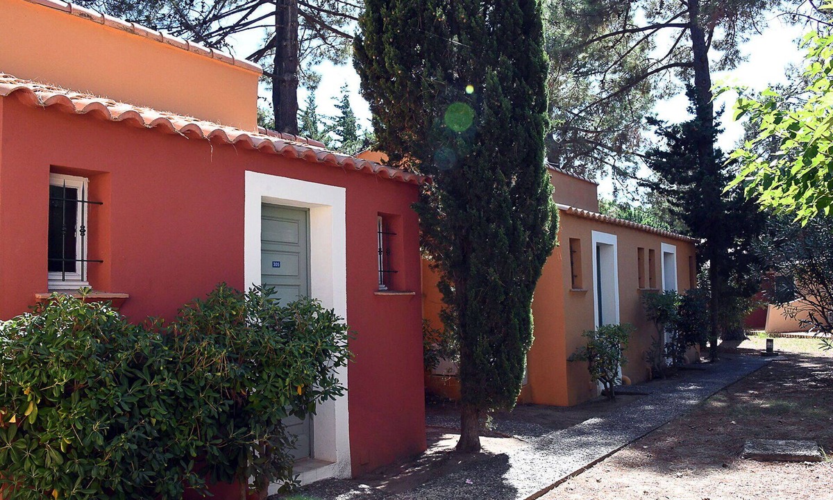 Pineto House | Cosy apartment in villa for 6 guests with pool, WIFI, A/C, TV, terrace and pets allowed