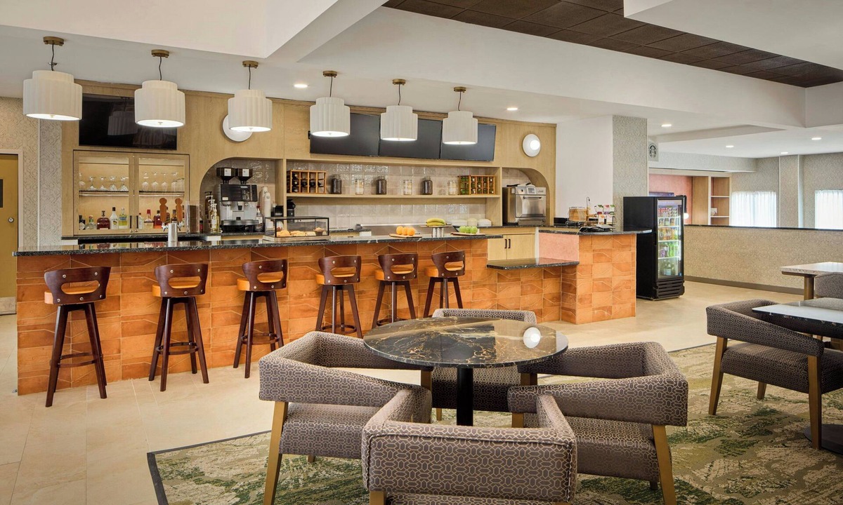Northwest Hotel | Courtyard by Marriott Virginia Beach Norfolk