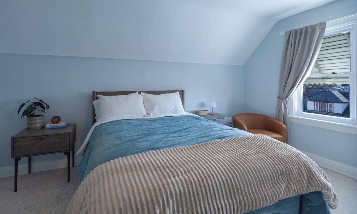 West Price Hill Apartment | Cozy 1- bedroom apartment, 8 mins to downtown Cincinnati