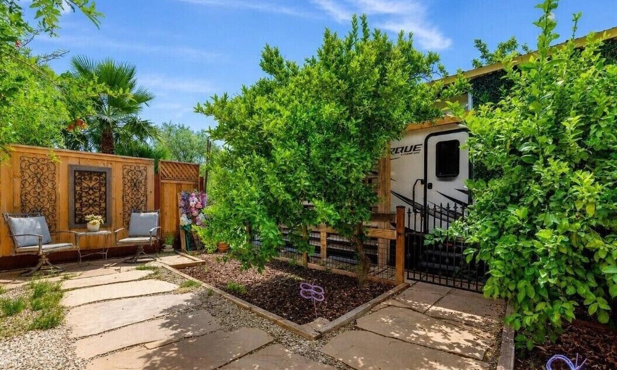 Wittmann House | Cozy 1-bedroom recreational vehicle with horse amenities available!