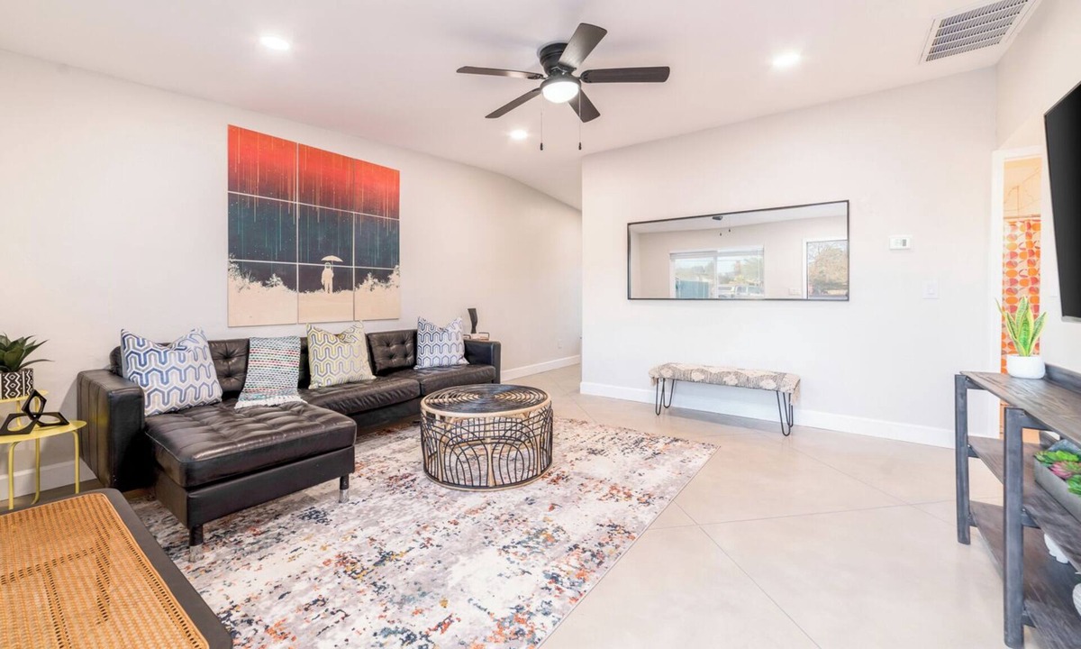 Palo Verde House | Cozy 2-bedroom townhome in central Tucson