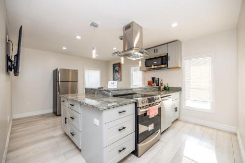 Fall River Apartment | Cozy 2BR Apartment Free Parking Fall River