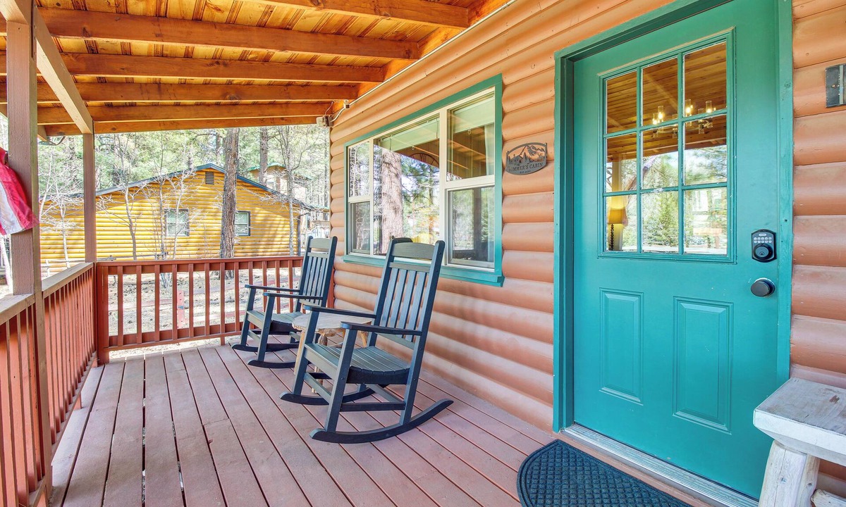 Pinetop Cottage | Cozy Cabin + Casita Pinetop Forest Retreat