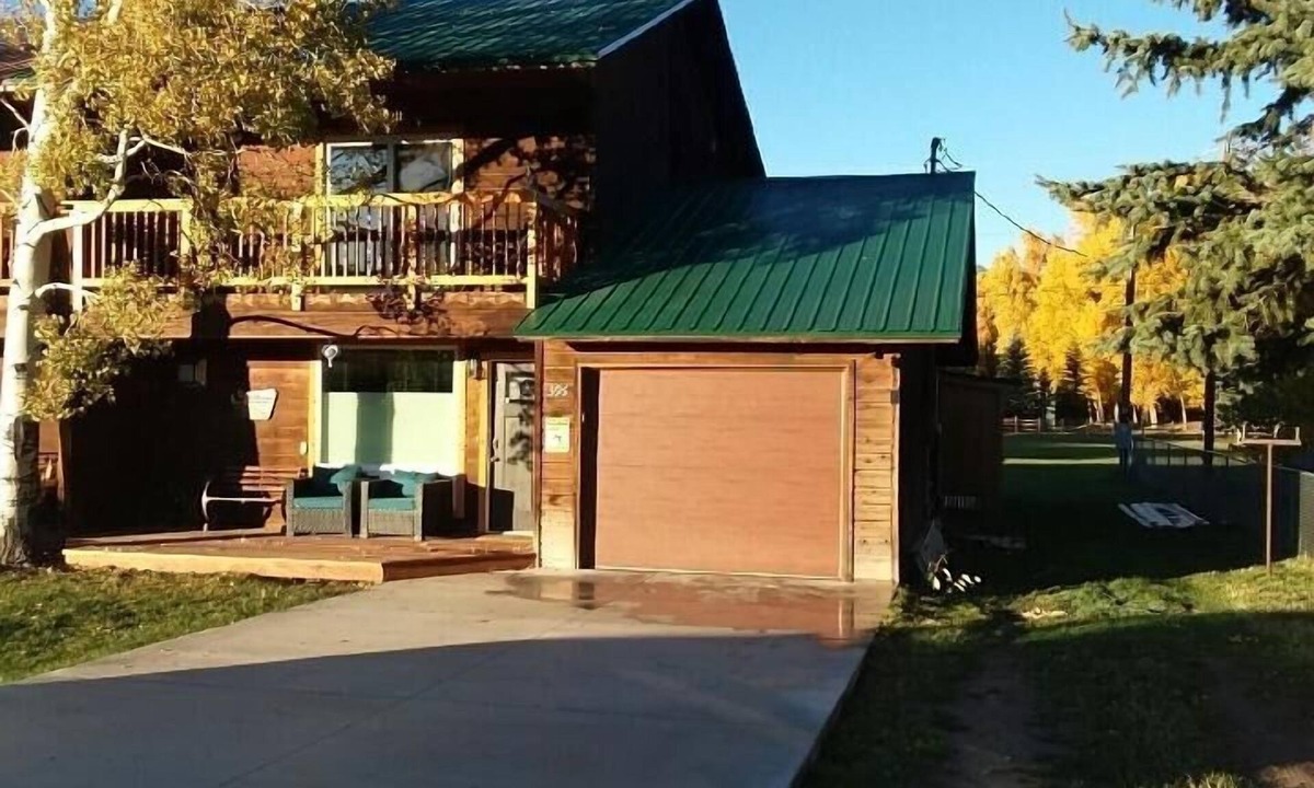 South Fork Cabin | Cozy Cabin with Enclosed Hot Tub in South Fork, CO - STR 1083