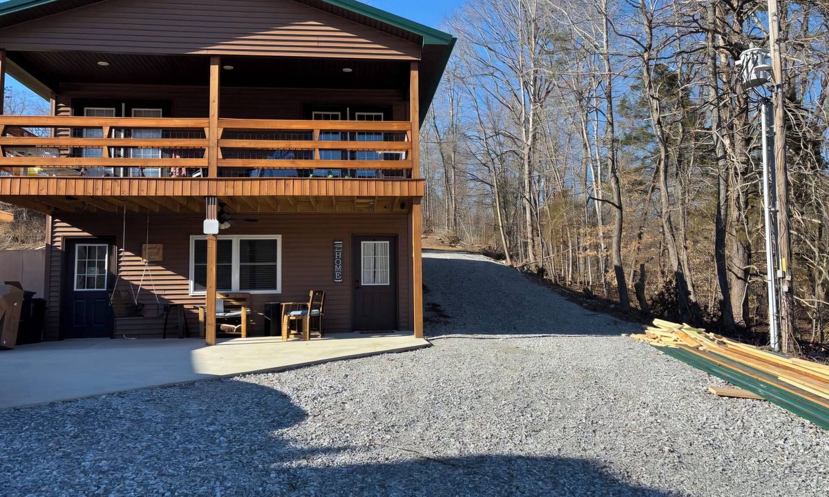 New Hope Cottage | Cozy cottage in charming New Hope with AC, WiFi