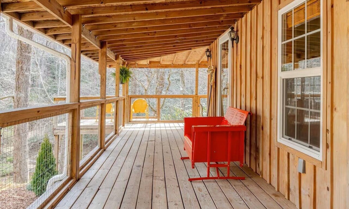 Hillsville Cabin | Cozy creekside cabin w/wraparound covered deck and barrel sauna