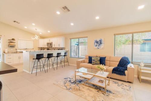 Casa Grande Villa | Cozy Desert Escape with Modern ComfortsVilla