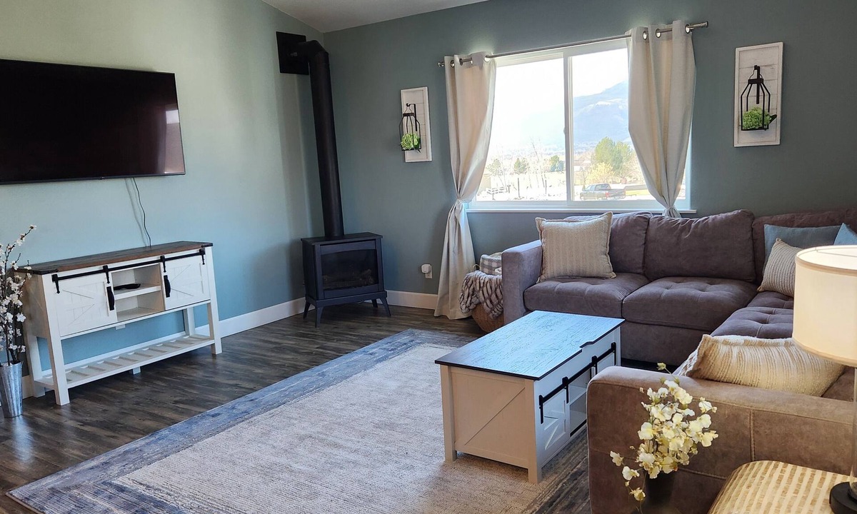 Florence Apartment | Cozy Florence Retreat – Close to the River & 20 Mins to Missoula