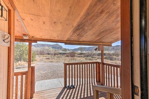 Henrieville House | Cozy Home w/Canyon Views: 2 Mi to Grand Staircase