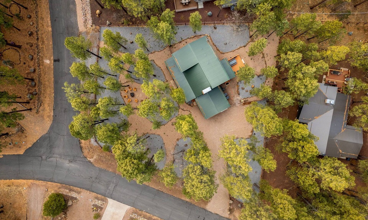 Pinetop Cabin | Cozy Pinetop Cabin – Dog-Friendly Getaway on Spacious Fenced Corner Lot!