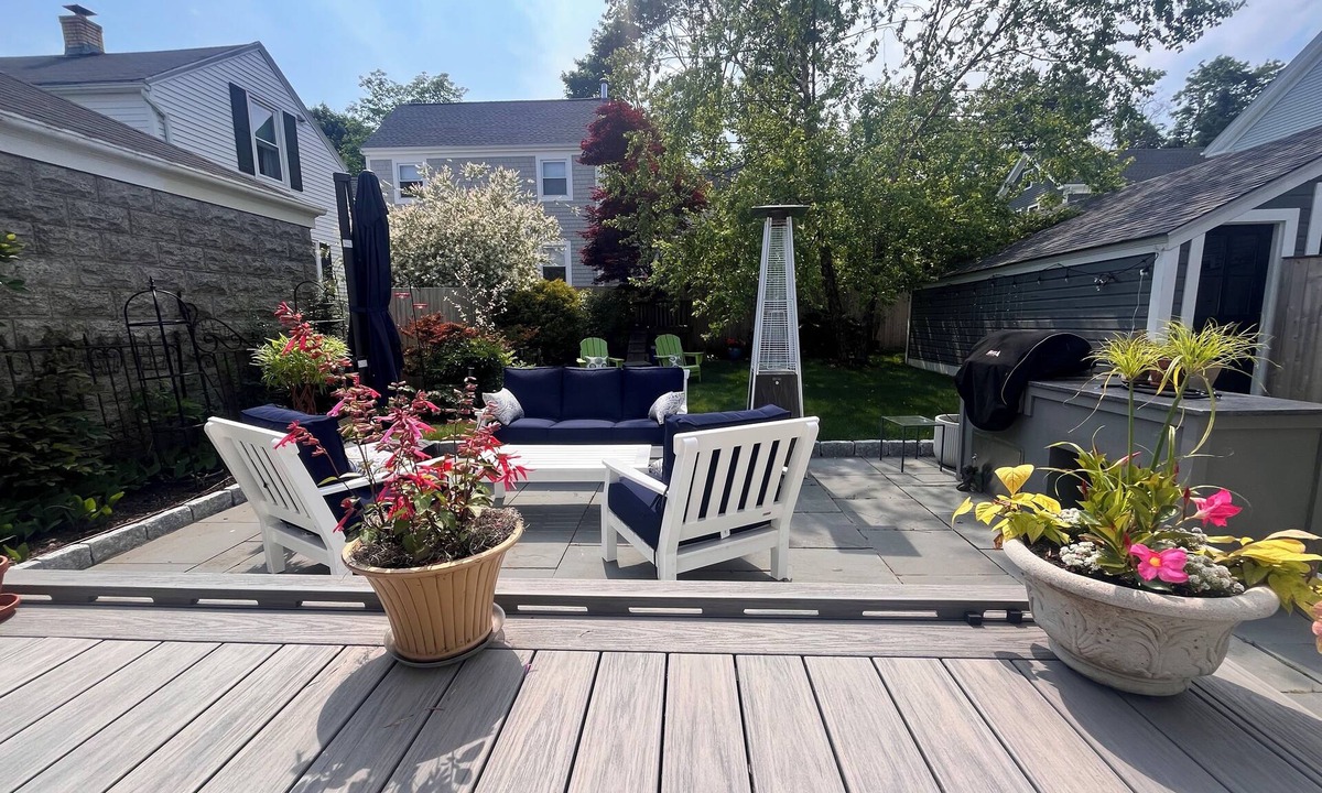 Fifth Ward Apartment | Cozy studio-walking distance to restaurants, shops & harbor