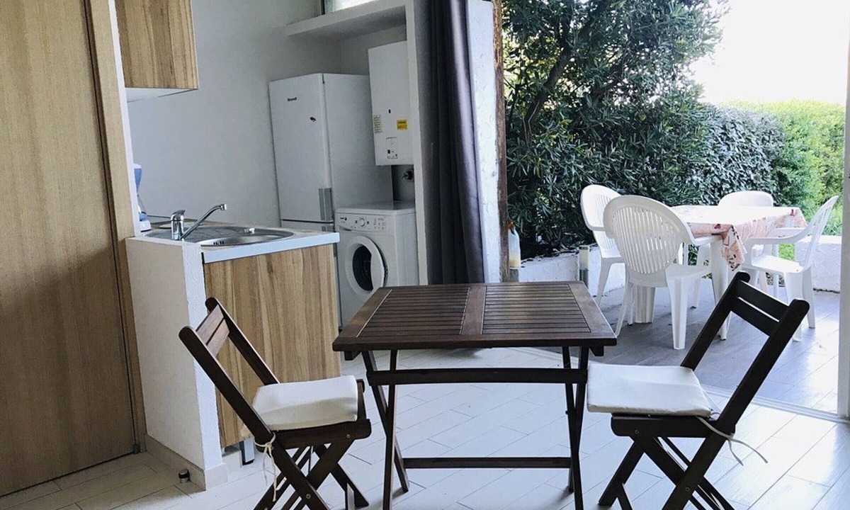 Marine de Saint Ambroggio Apartment | Cozy Studio with Terrace Near Beach in Lumio