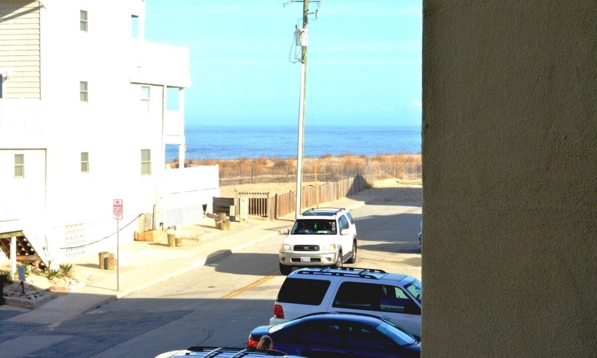 Midtown Ocean City Condo | Cozy, stylish 2 bedroom condo with free WiFi just a short stroll to the beach among the excitement of downtown only a few streets from the boardwalk!