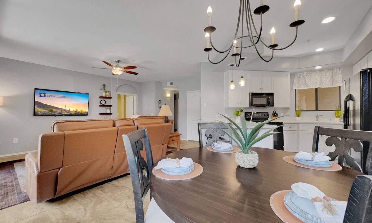 Fox Crossing Condo | Cozy Waterview Retreat in Chandler! Sleeps 3, Come See!