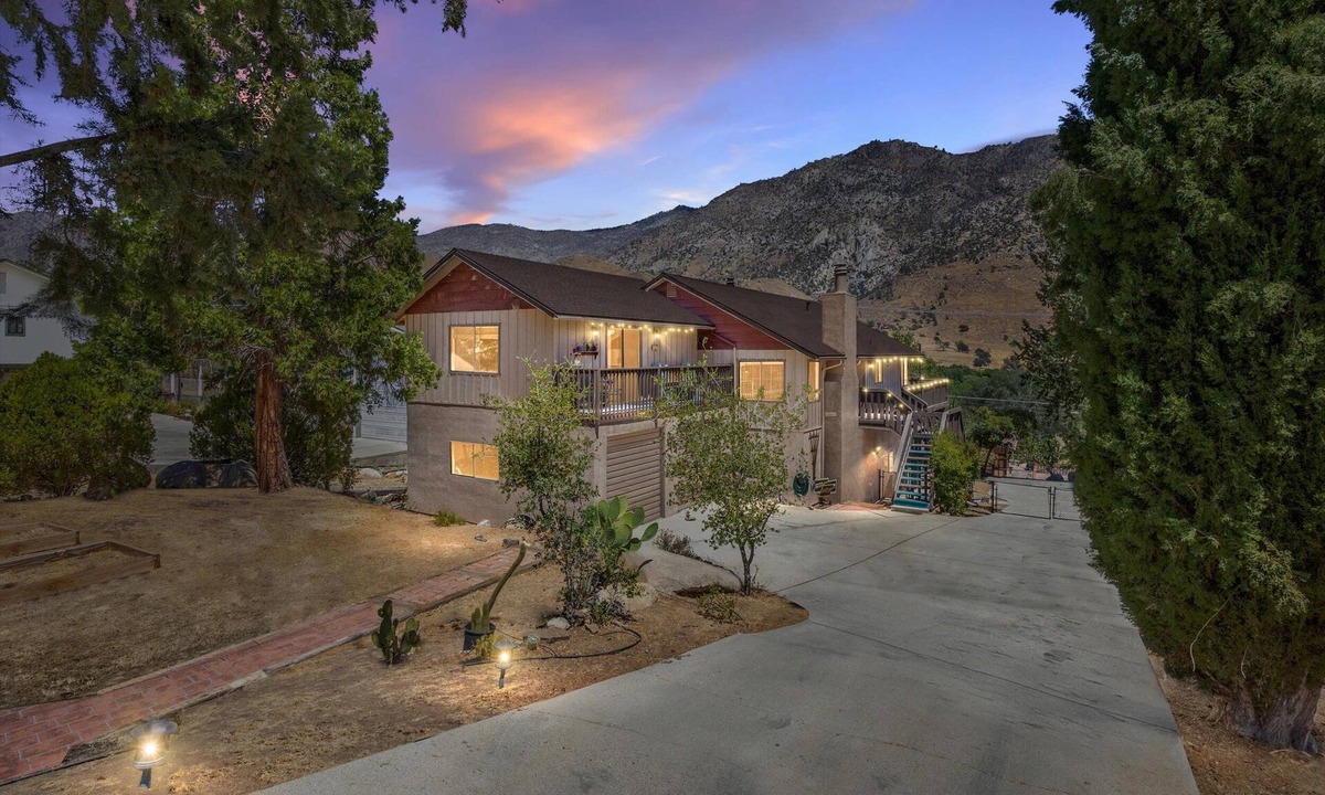Kernville House | Create and adventure in the heart of Kernville.