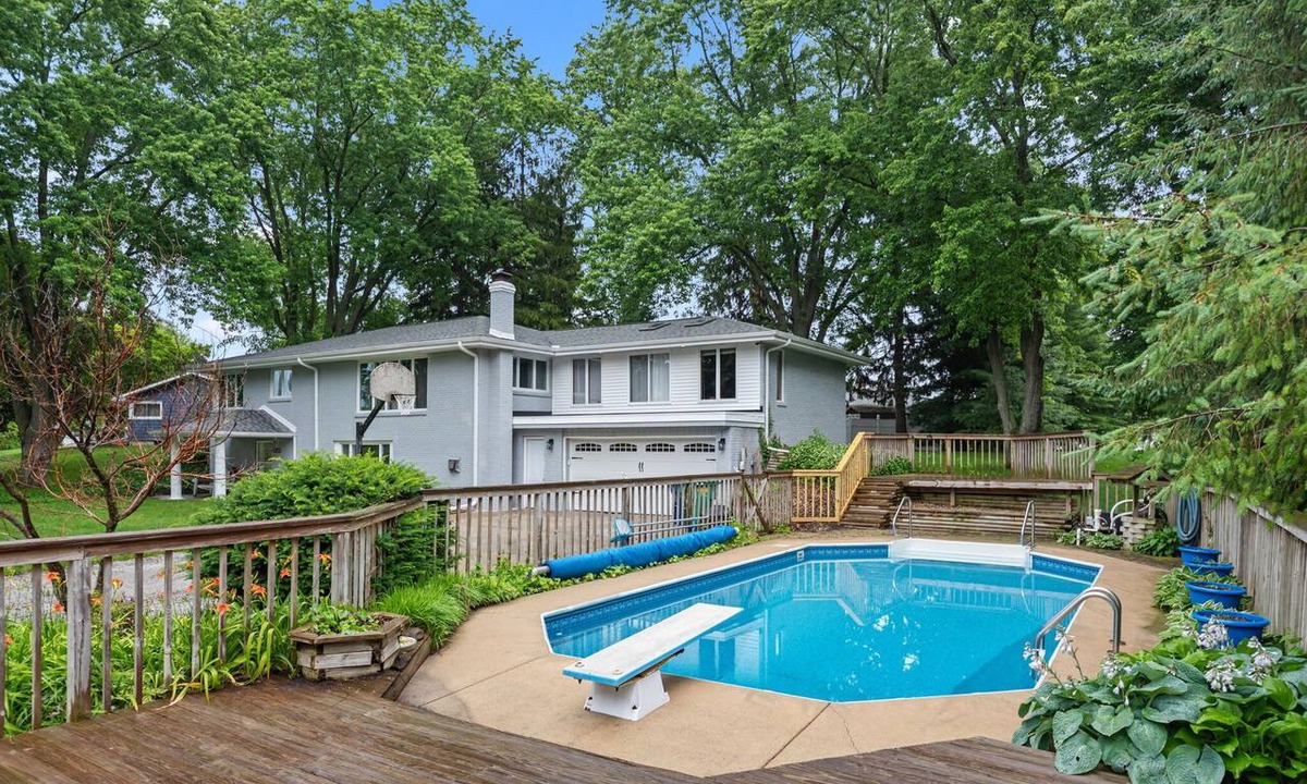 Baroda House | Creekside Lodge Retreat - Pool, Billiards & Arcade