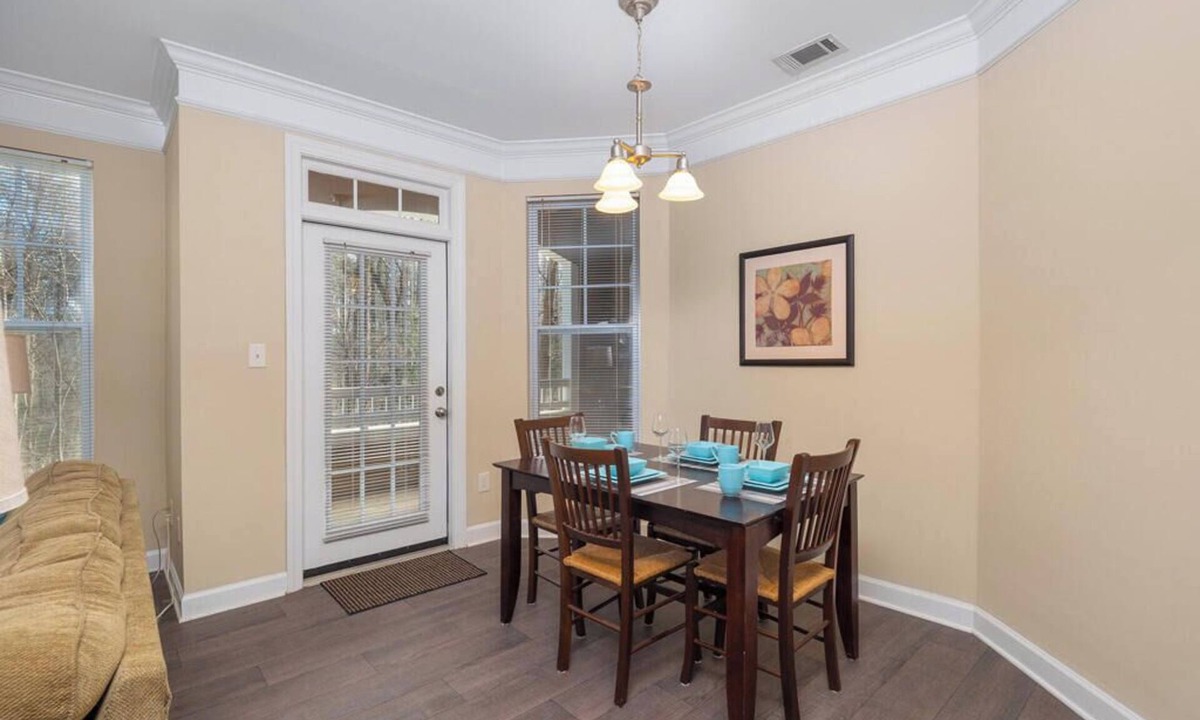 Cary Apartment | Crossroads 1BR with Wooded View
