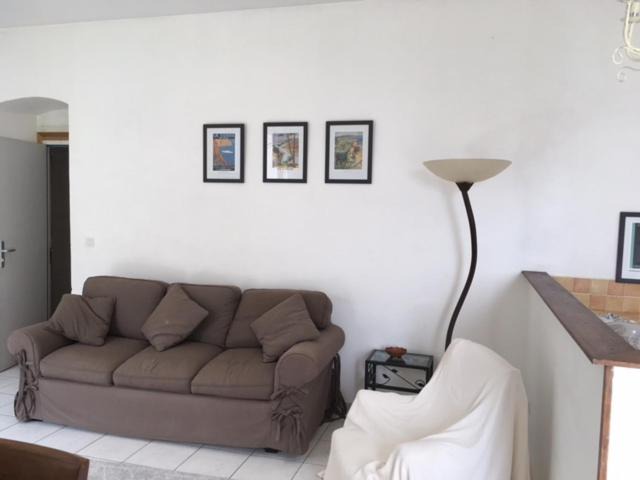 Guiselle Apartment | Dans la maison de tante Madeleine : vue sur les montagnes