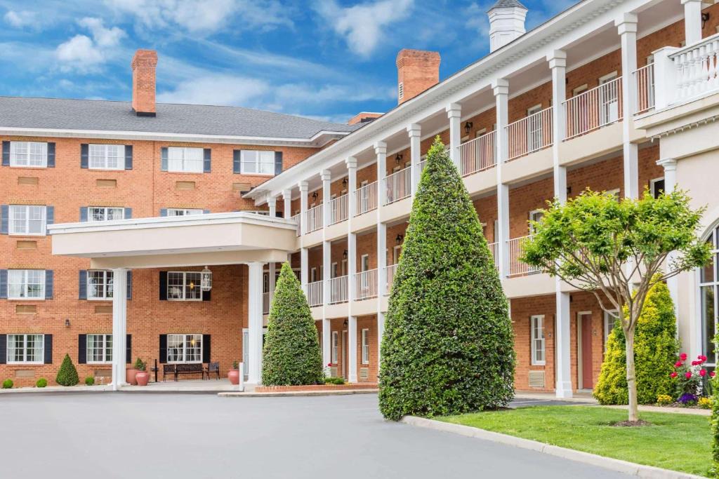 Williamsburg Hotel | Days Inn by Wyndham Williamsburg Historic Area