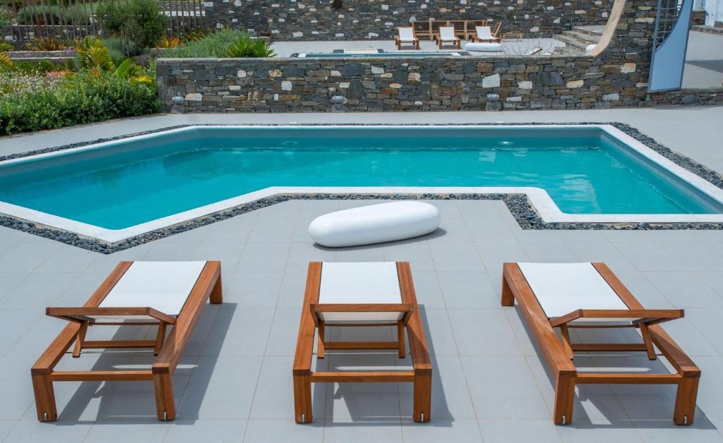 Chrissi Akti Villa | Deluxe Paros Villa Grand Villa 4 Bedrooms Wonderful Sea View