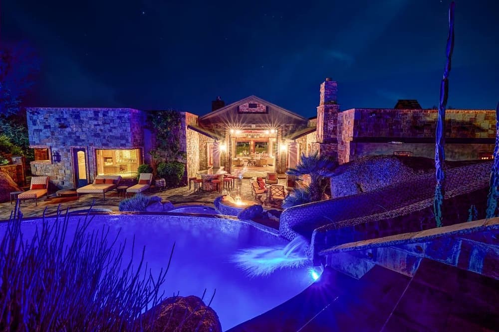 Carefree House | Desert Oasis with Jacuzzi and Pool on Black Mountain in Cave Creek, Arizona