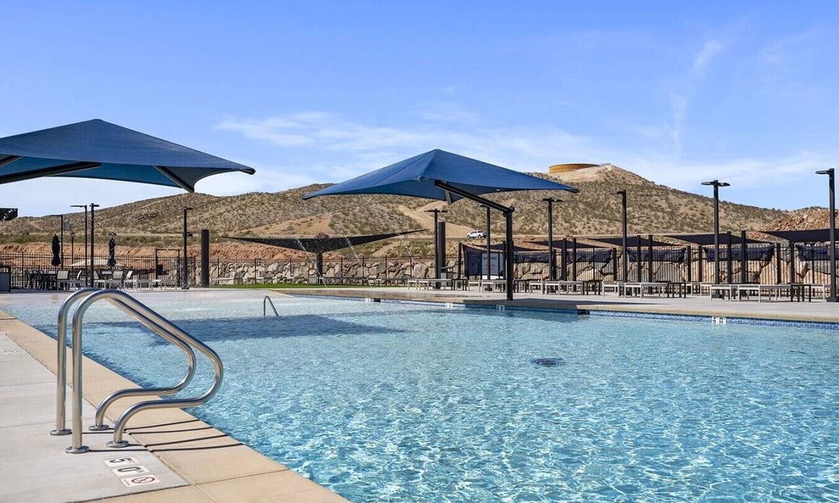 St. George House | Desert View | Luxury New Build in Long Valley
