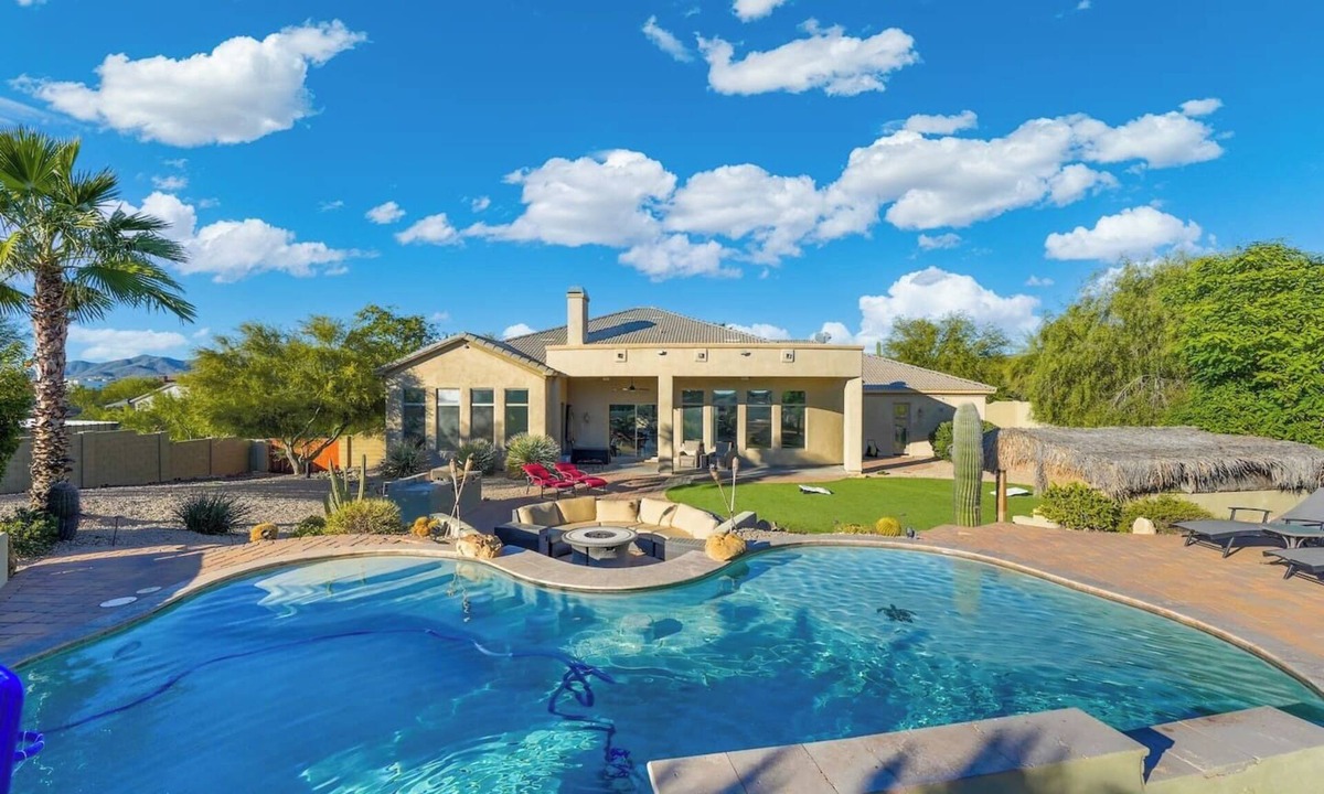 Desert Hills Villa | Desert Villa with Pool | Mountain Views, Games & Outdoor Grill