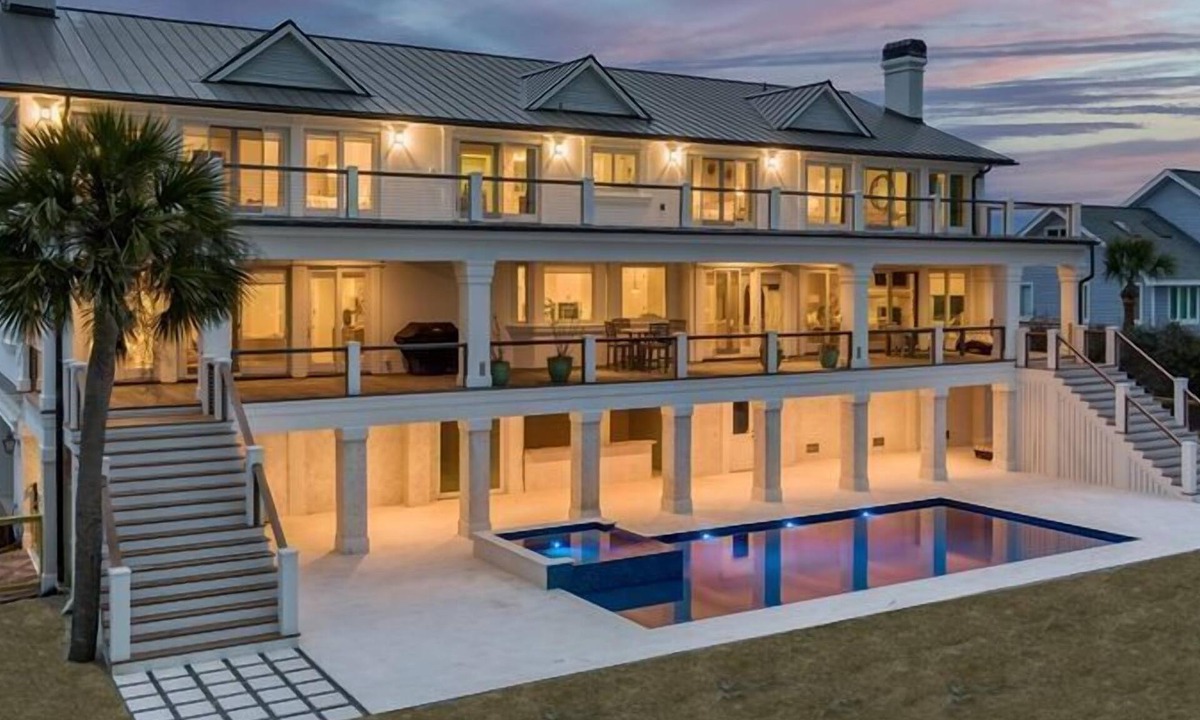 Isle of Palms House | Discounts! Serenity- 2 50th One of a kind Oceanfront Master Piece, Pool/Hot Tub