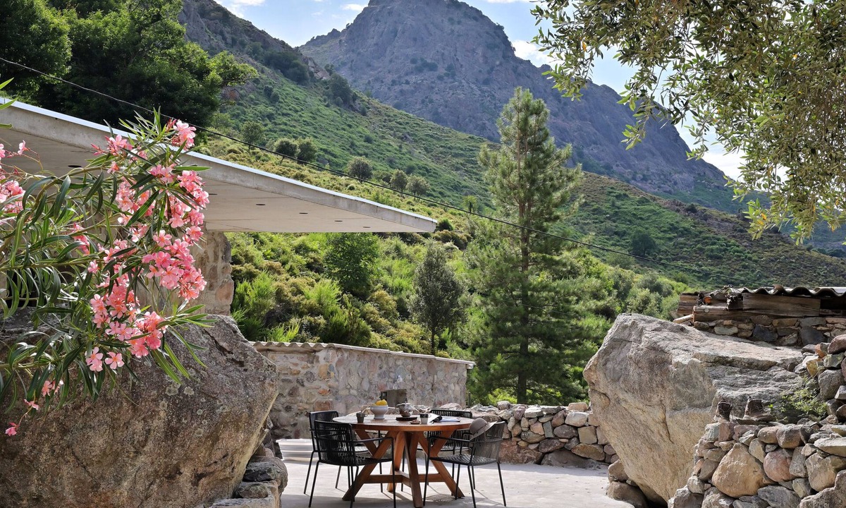 Calenzana Hotel | DOMAINE HÔTEL A FLATTA