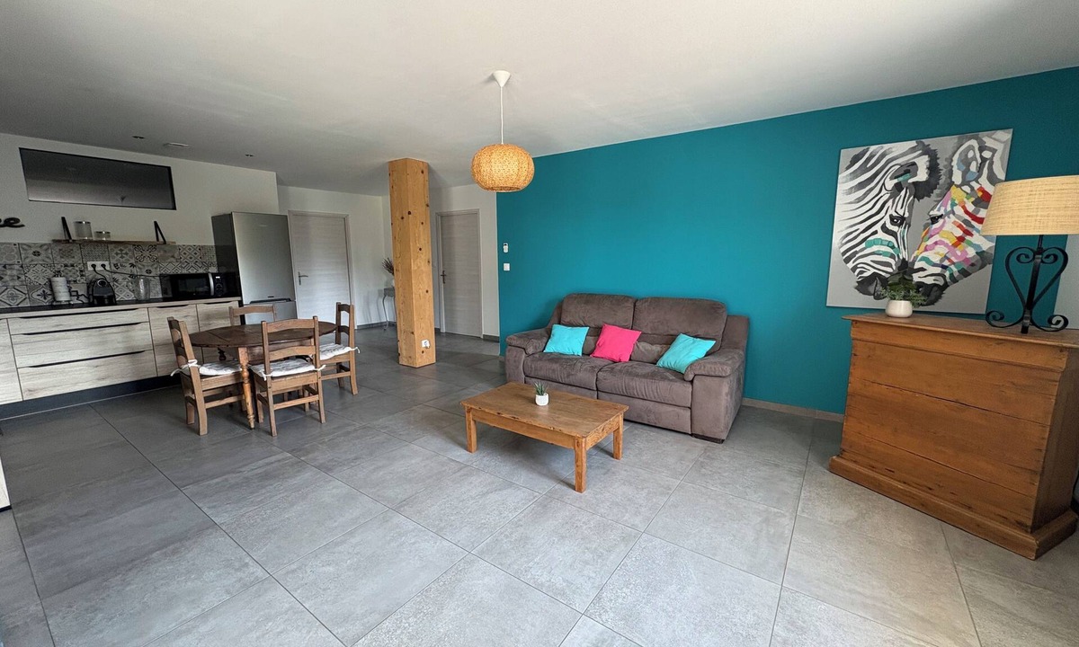 Tavaco Villa | Downstairs villa 80 m2 with individual garden area Ajaccio