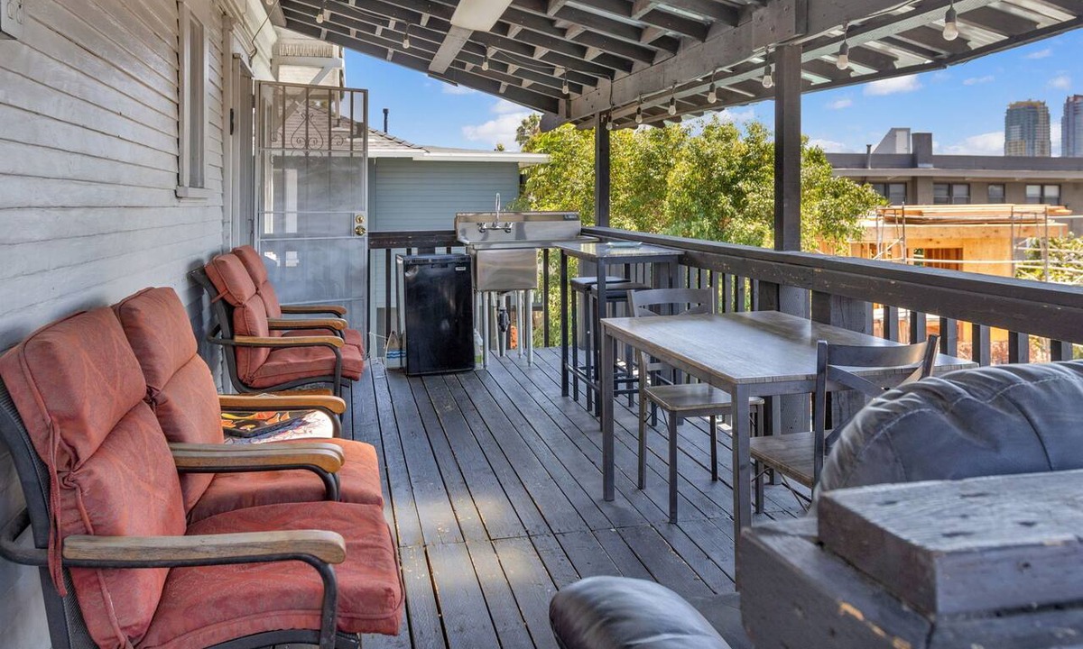 Golden Hill Apartment | Downtown San Diego Citywide Views 2-bedroom 2 bath apartment with AC, Free Wi-Fi