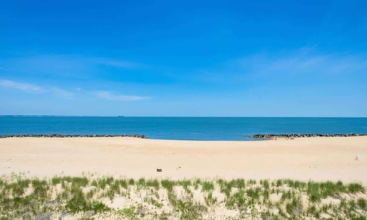Willoughby Spit Apartment | Dune Cottage Sea Suite, 2 mins to beach, Laundry