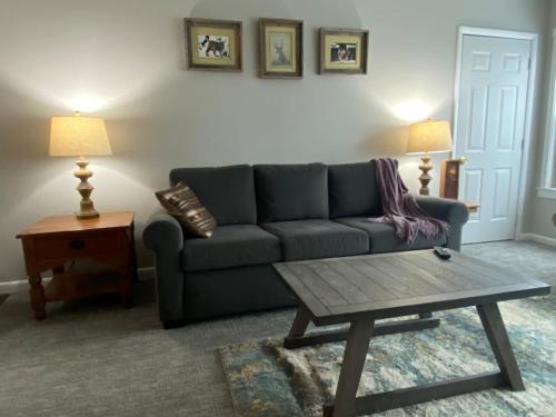 Beaver House | Eagle Point Ski Resort 9 Wooded Ridge Condos