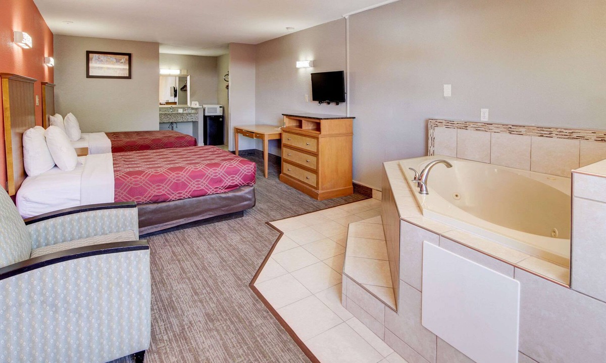Norfolk - Virginia Beach Hotel | Econo Lodge Norfolk Airport