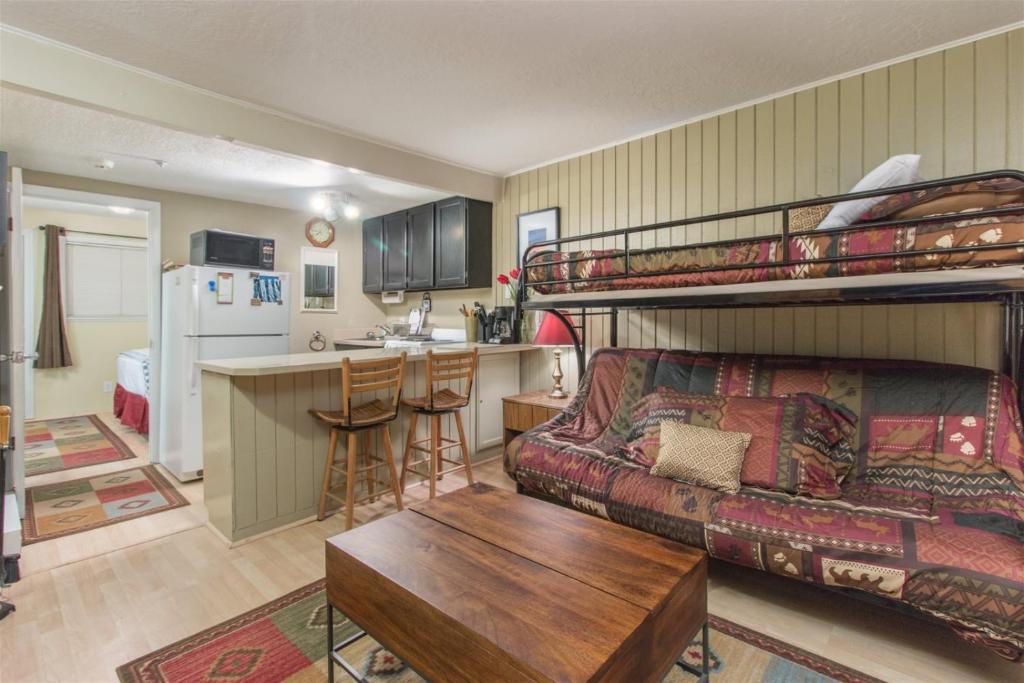 Brian Head Apartment | Edelweiss #202