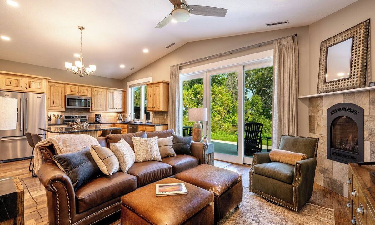Sheridan Condo | Elegant creekside guest suite in Sheridan's Powderhorn Golf Community. This private, single-level retreat comfortably accommodates four guests, featuring a fully equipped kitchen & an expansive private patio with a BBQ grill overlooking Goose Creek.