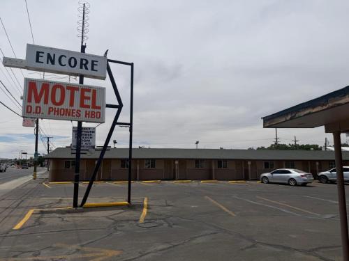 Farmington Hotel | Encore Motel