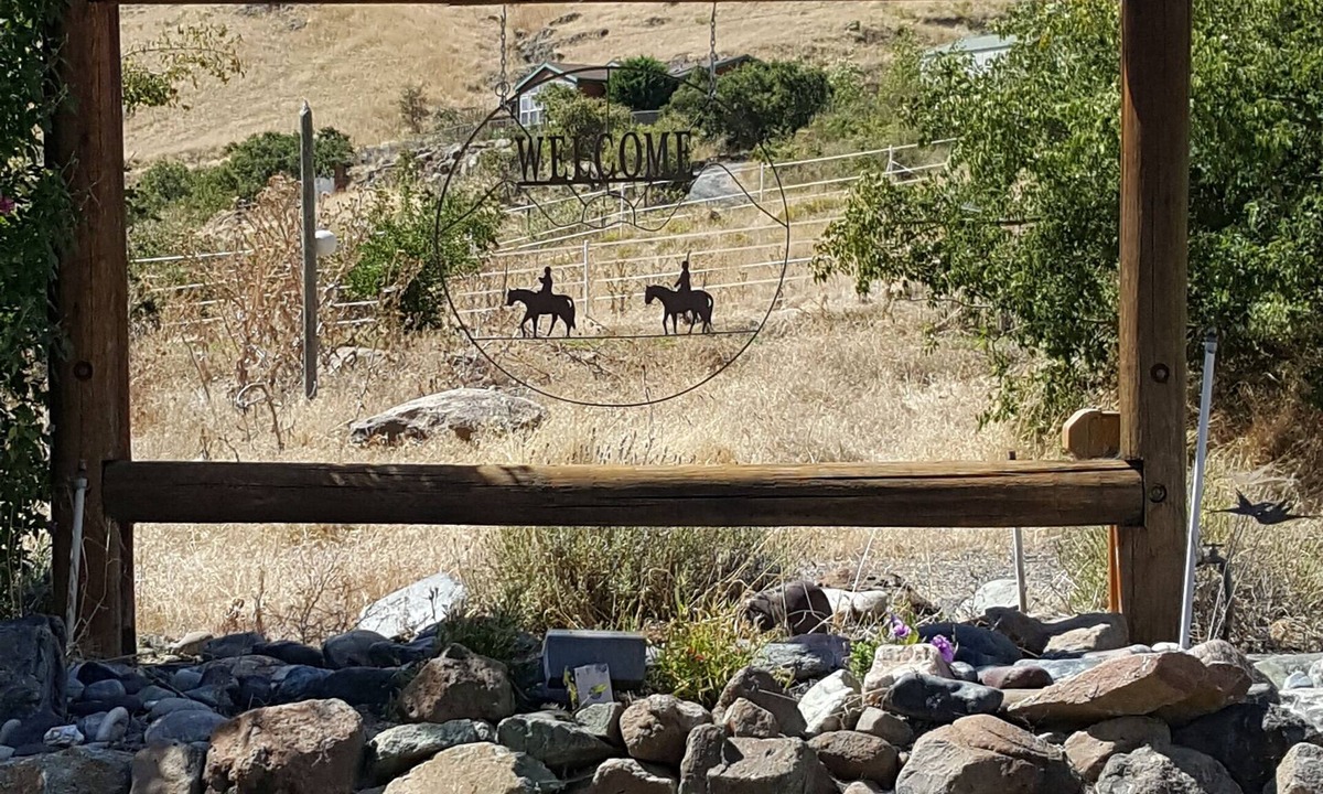 Anatone Cabin | Enjoy some quality family time at the Snake River Rendezvous!