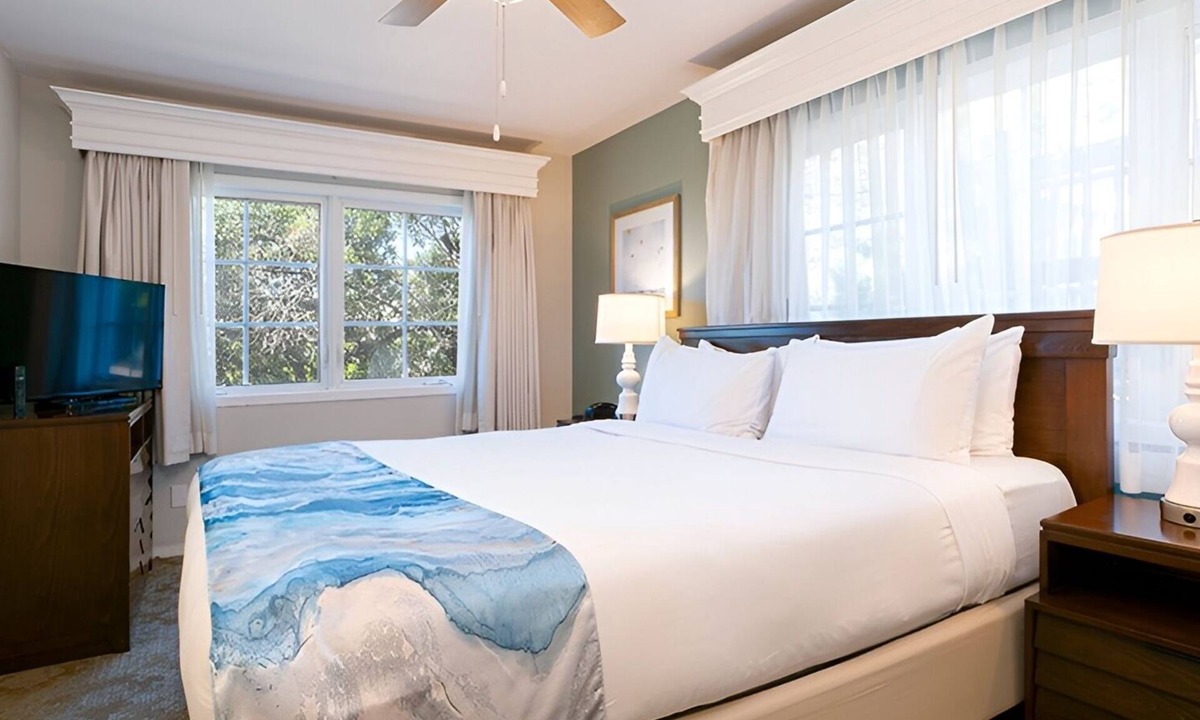 Del Mar Hotel | Ensuring a Very Comfortable & Memorable Stay! Kitchen, Parking Onsite!