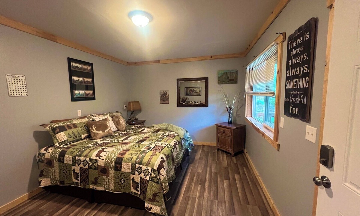 Sevier Cabin | Entire cabin in Sevier, Utah, United States