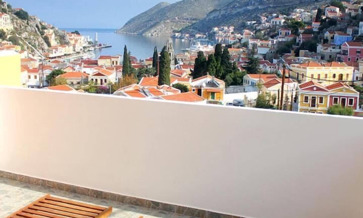 Symi House | Eos Studios