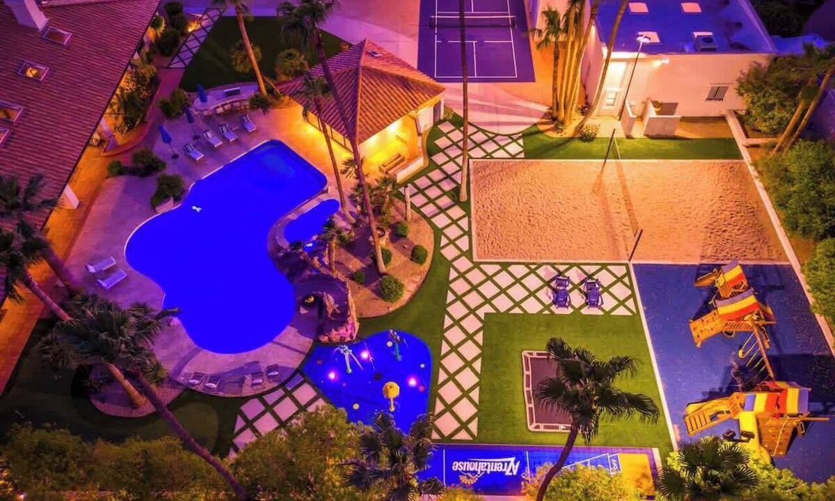 Saddleback Hills Villa | Epic $3M Estate | Waterslide +Golf + Indoor Bball