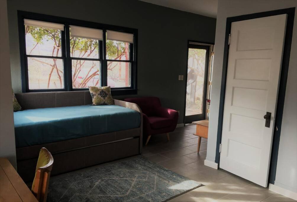 Clarkdale Apartment | Expansive Ground Floor Pensione.
