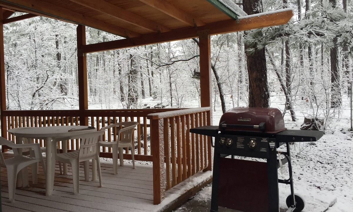 Pinetop Cabin | Experience a Cozy Pinetop Retreat Cabin getaway.