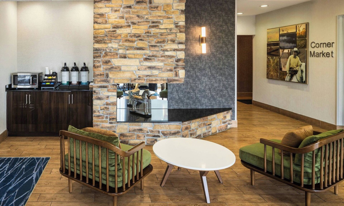 New Paris Hotel | Fairfield Inn by Marriott Richmond