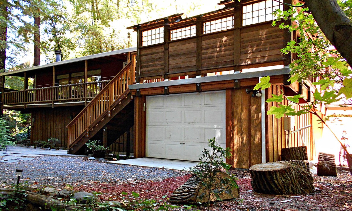 Hacienda House | ~Fall SALE~Upscale GetAway@~Private Beach~Kayaks~SPA,Sauna,Basics,3-5 Nights min