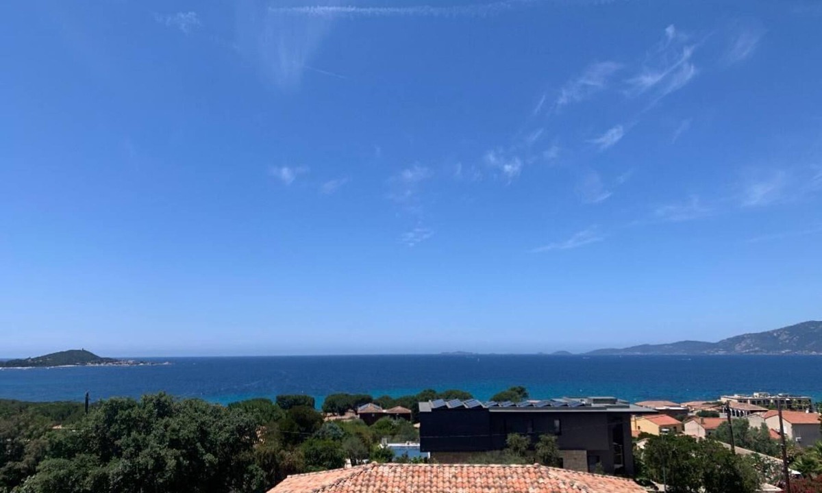 Molini Apartment | Family apartment with sea view 500m from the sea